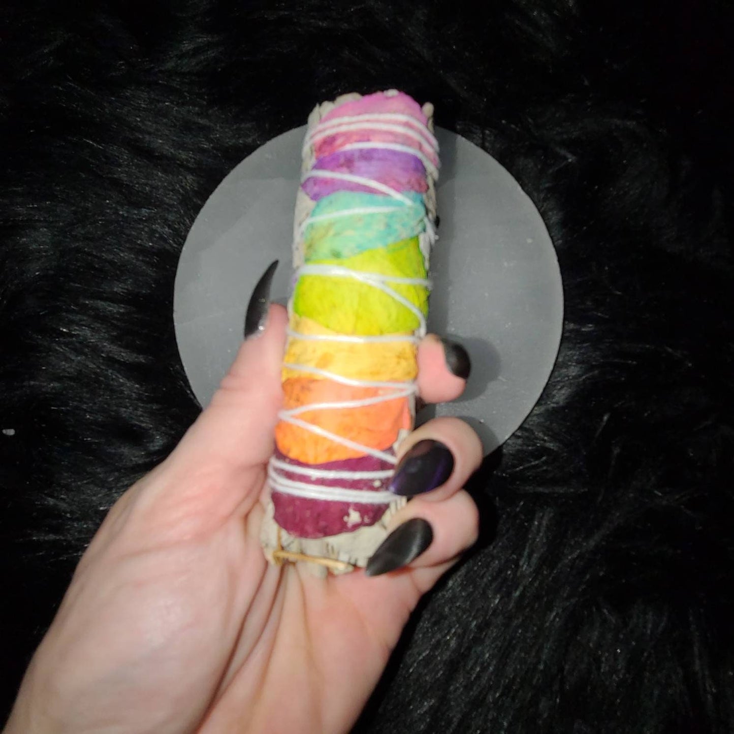 White Sage and 7 chakra rose petal Bundle - Smoke cleansing, protection, ritual, grounding, calming, smudge, smudging tools, love