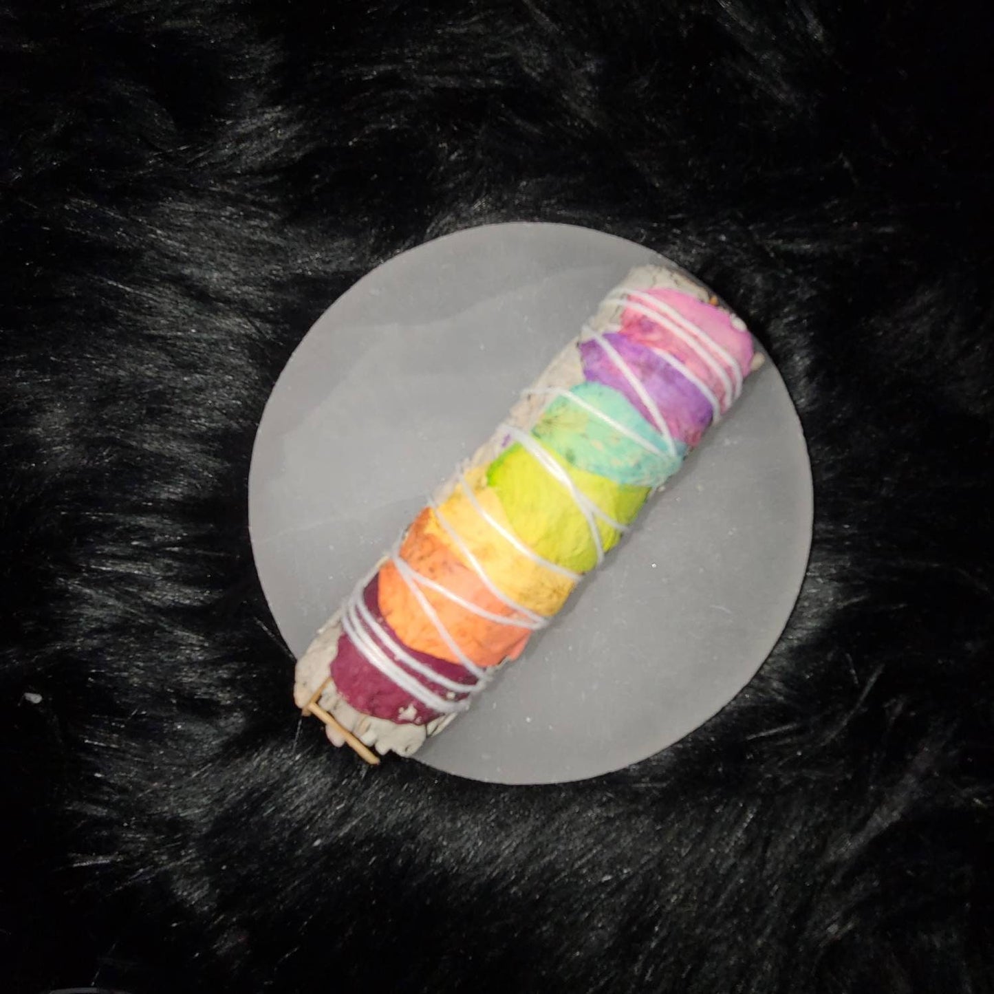 White Sage and 7 chakra rose petal Bundle - Smoke cleansing, protection, ritual, grounding, calming, smudge, smudging tools, love