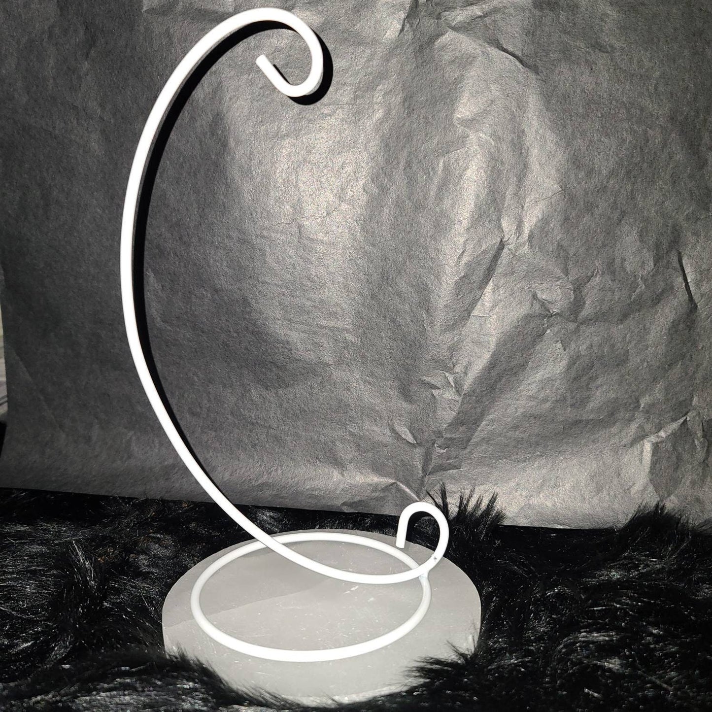 Pendulum Stand or witch ball stand - white or black available, dowsing, divination, crystal pendulum, intuition, higher guidance