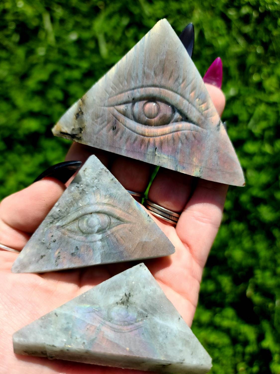 Flashy Labradorite Eye Pyramid - Intuition, Protection, All Seeing Eye, Cabochon,