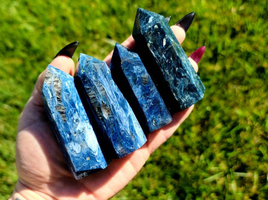 1 Blue Kyanite  Crystal Tower  - Healing,  Throat chakra,  Altar Decor, Protection
