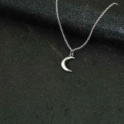 Dainty Moon Pendant Necklace