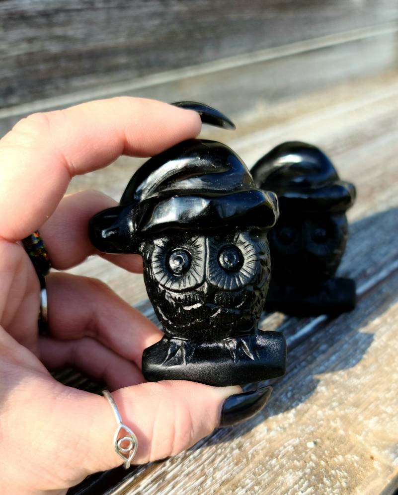 Detailed Carving Owl Santa hat  - black obsidian,  grounding,  protection, Christmas,  Yule, Gift, calming, root chakra, figure