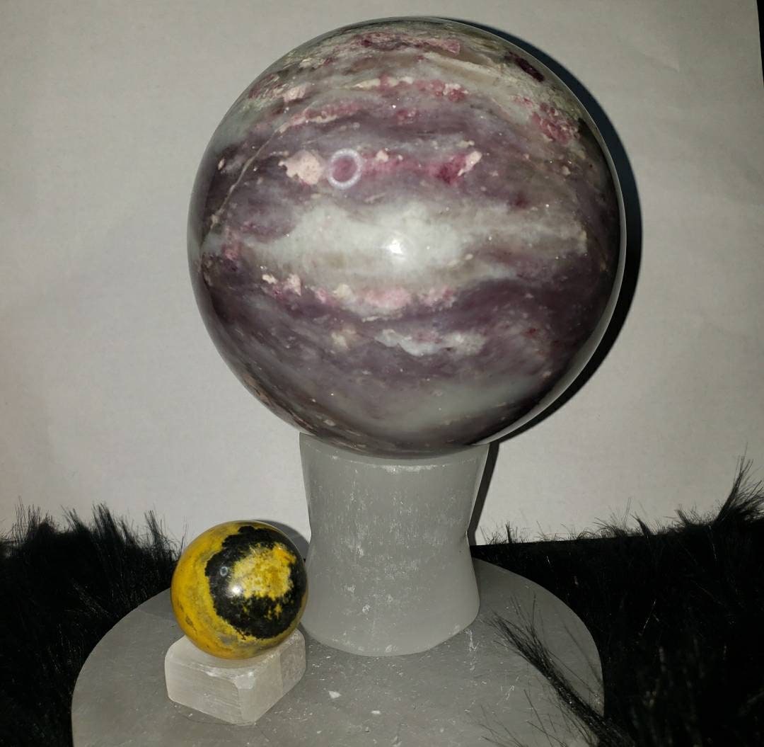 Selenite sphere stand - Cleansing Crystal, Crystal Ball Stand, Satin Spar