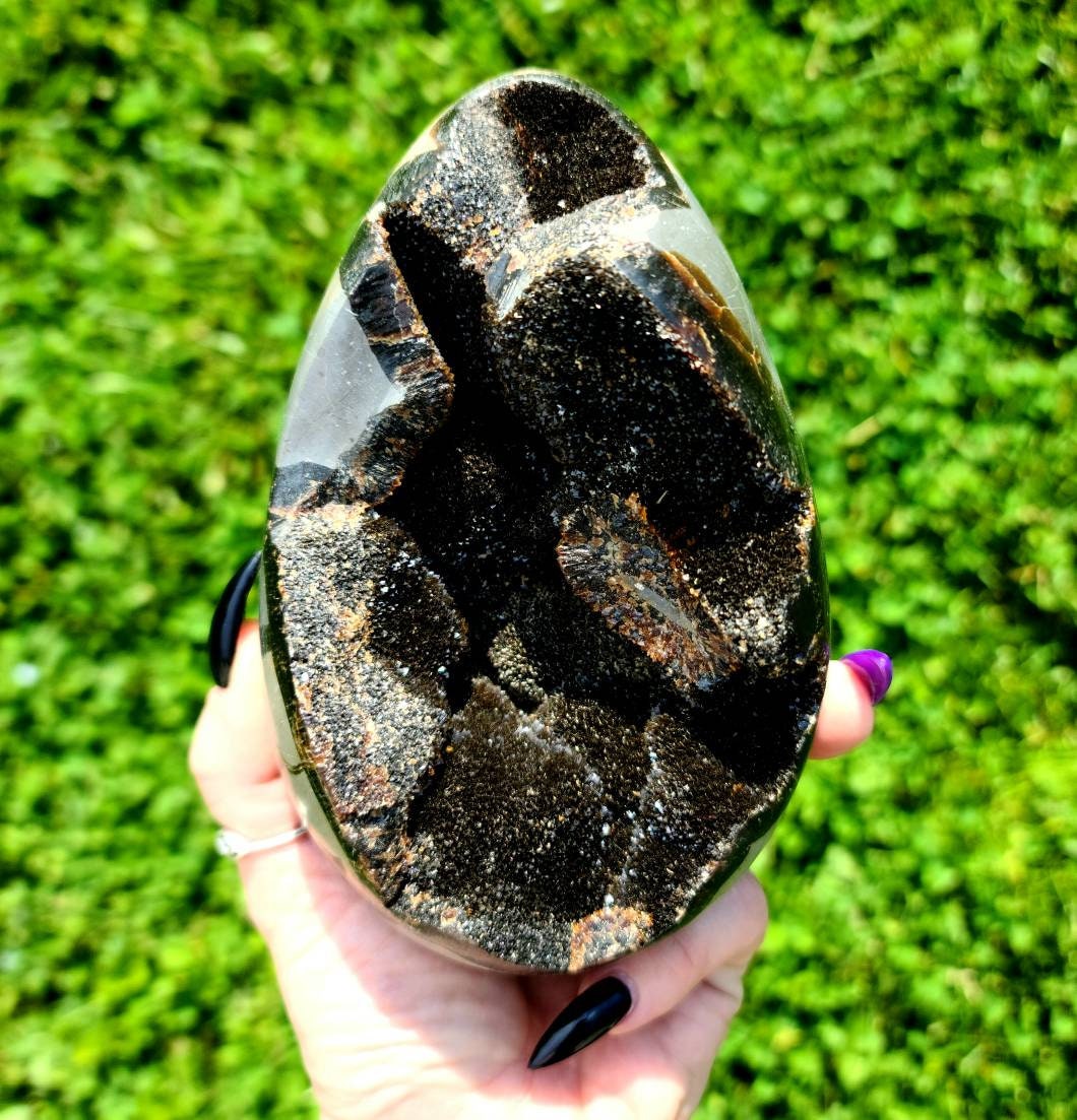 Large Septerian Egg crystal - dragon stone grounding,  confidence, Druzy, Geode, Cluster